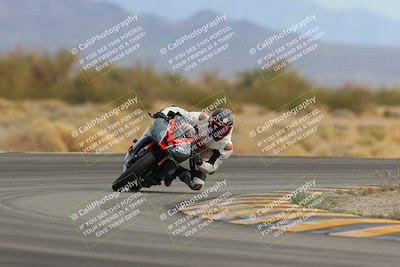 media/Jan-15-2023-SoCal Trackdays (Sun) [[c1237a034a]]/Turn 15 (1pm)/